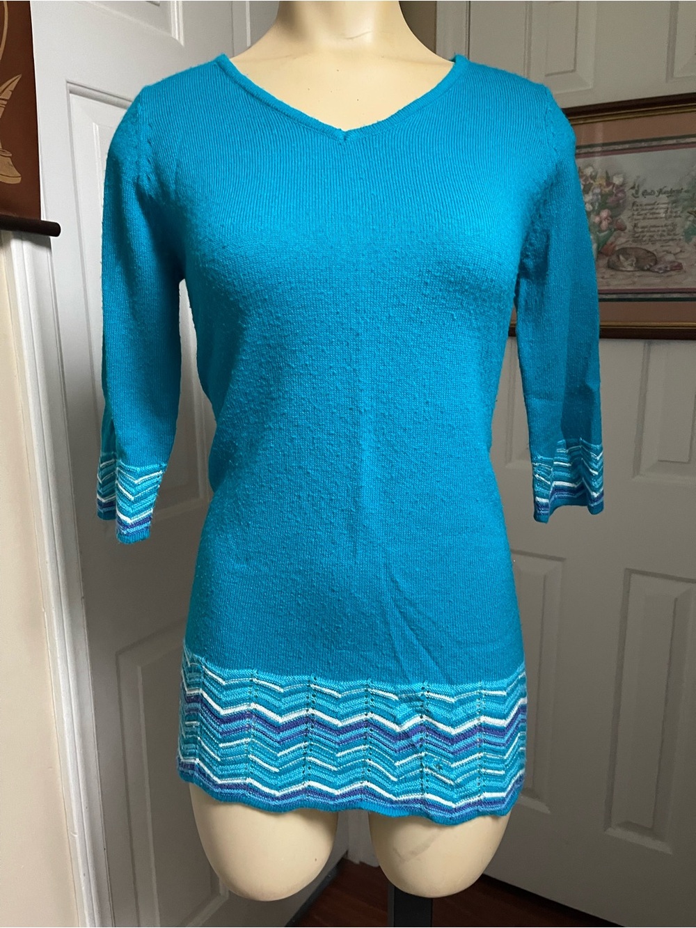 Takeout Girls Bright Turquoise V-Neck Knit Top with Chevron Stitch